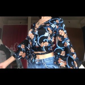 Velvet bell sleeve tie crop top